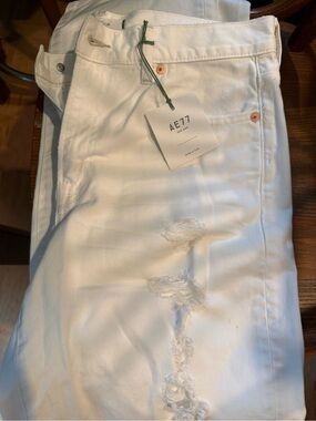 American Eagle Outfitters White Slim Straight Distressed Jeans